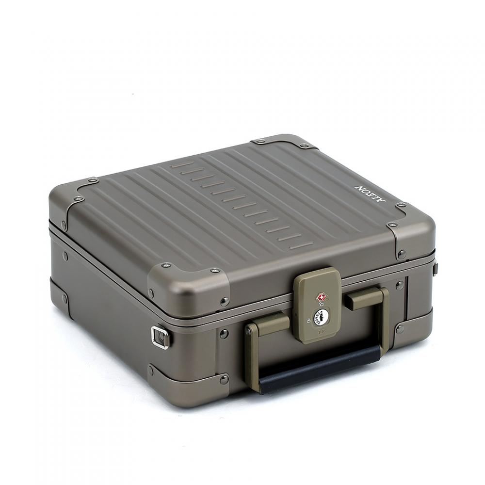 ALEON 10'' Diversity Beauty Case